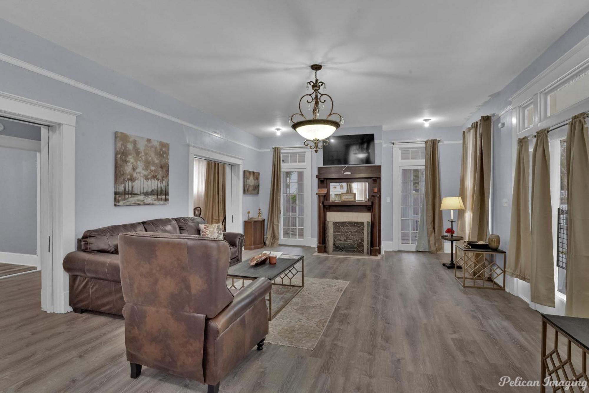 Renovated, Spacious, Historic. Shreveport Exterior photo